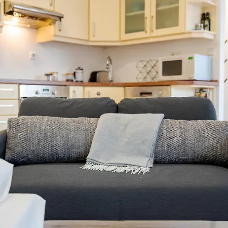 Daire Courtyard By The Basilica Budapeşte