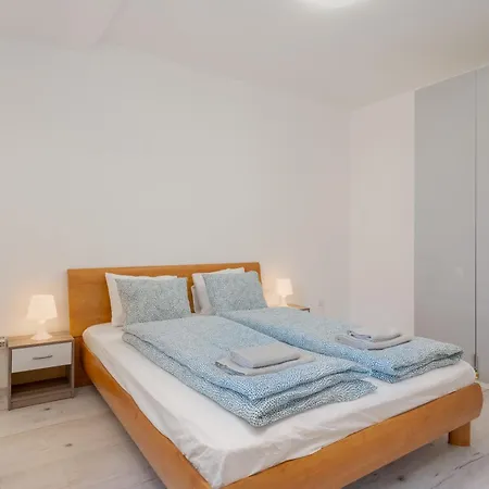 Apartamento Courtyard By The Basilica